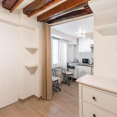 Apartment Magnifique Au Coeur Du Marais